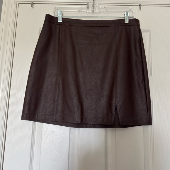 Abercrombie & Fitch Brown Mini Skirt - Picture 4 of 5